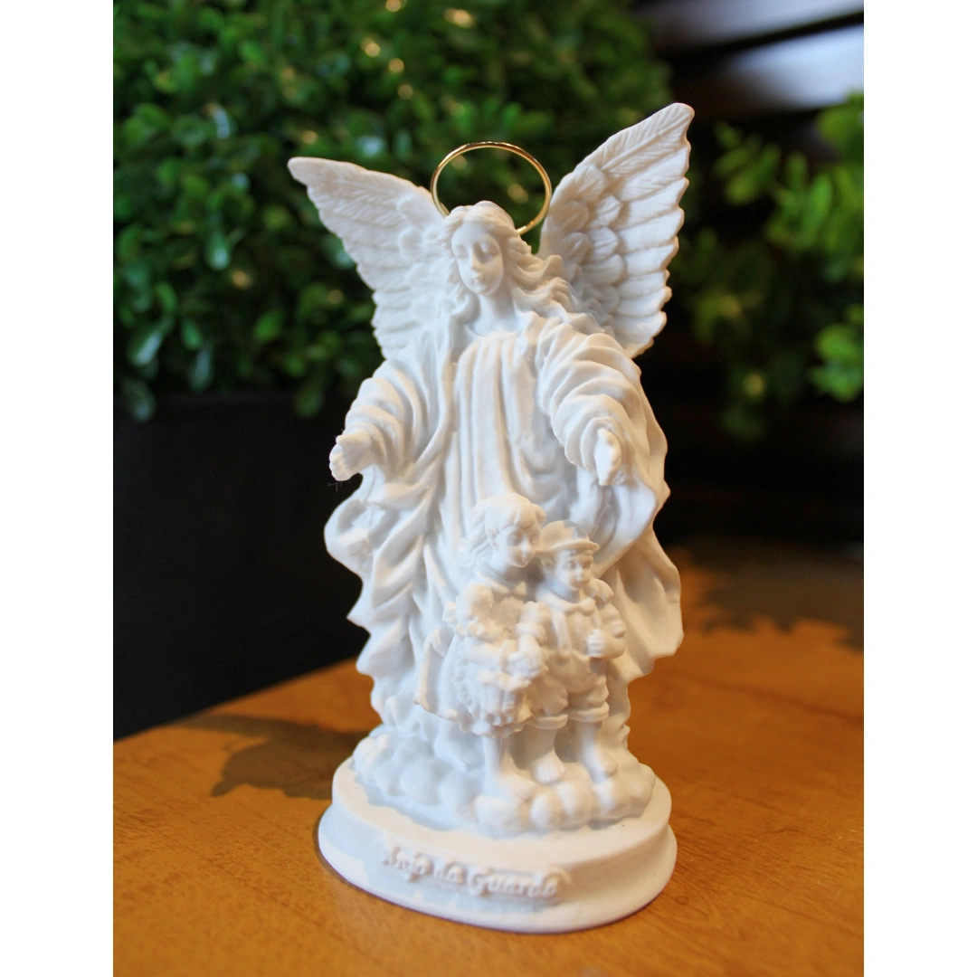Anjo da Guarda - Pó de Mármore - 12cm - com resplendor banhado a ouro - Imagem 2