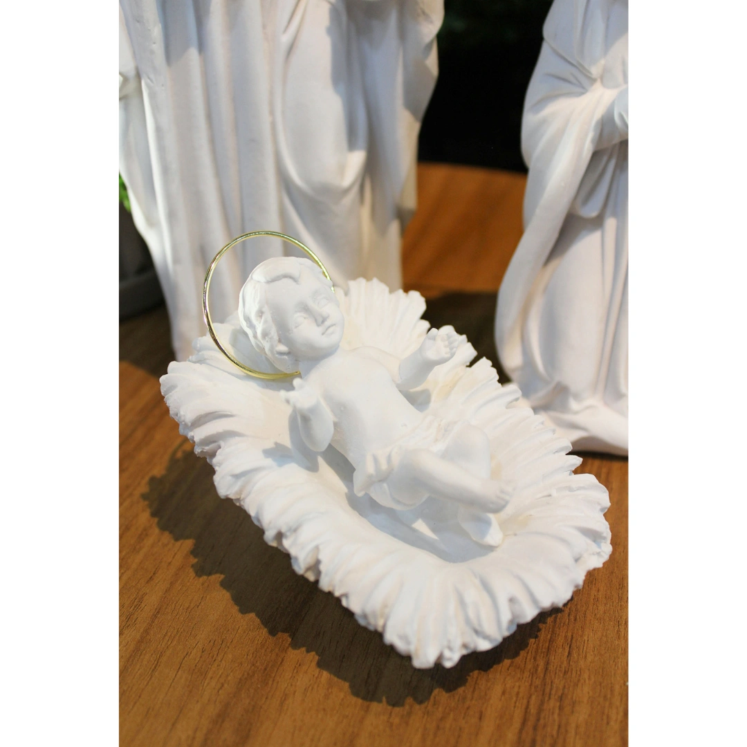 Presépio 4 Peças - Pó de Mármore - 29cm - com resplendor banhado a ouro - Imagem 4